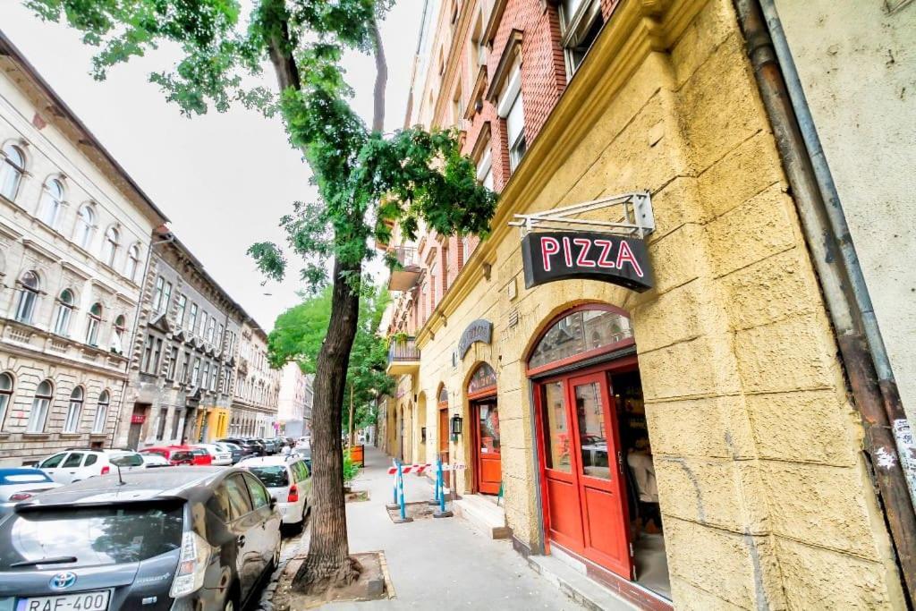 Nefelejcs Near The Keleti Railway Station Apartment Budapest Bagian luar foto